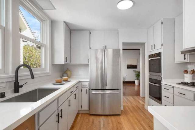 2-arlington-872-thousand-oaks-neighborhood-julia-morgan-living-dining-07