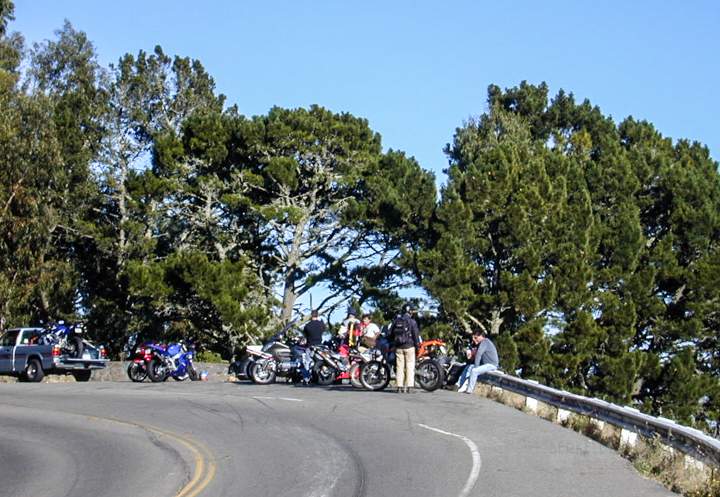 berkeley-california-berkeley-hills-grizzly-peak-bikers-2