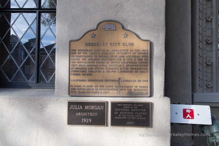 berkeley-california-uc-university-california-southside-berkeley-womens-city-club-2315-durant-historical-plaques-2