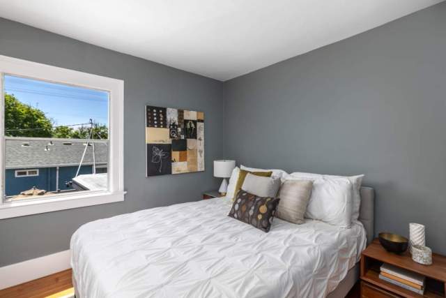 4-berkeley-cedar-1037-gilman-district-neighborhood-duplex-upper-bedroom-2-3