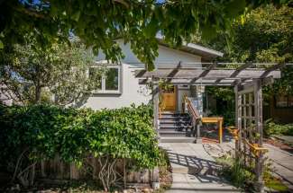 2307 McGee – Central Berkeley – Wonderful alternative to a condo!