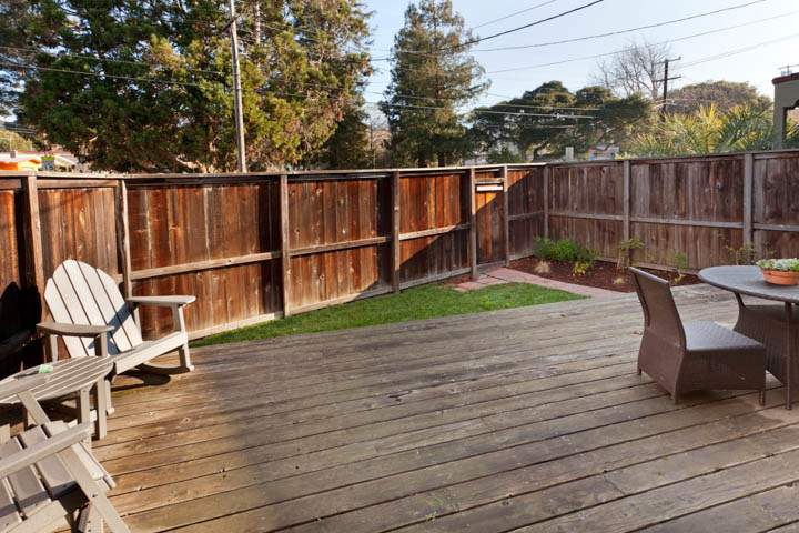 9-tacoma-1690-thousand-1000-oaks-berkeley-neighborhood-exterior-yard-fence-deck