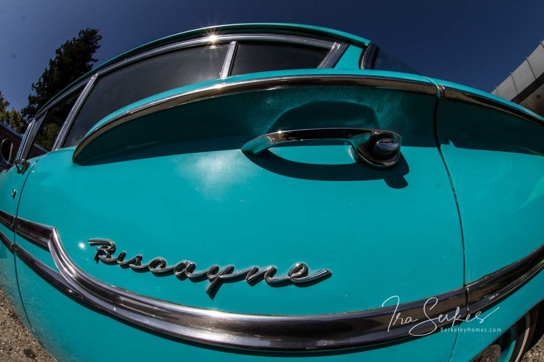 Kensington Village Car Meetup - Turquoise Chevy Biscayne