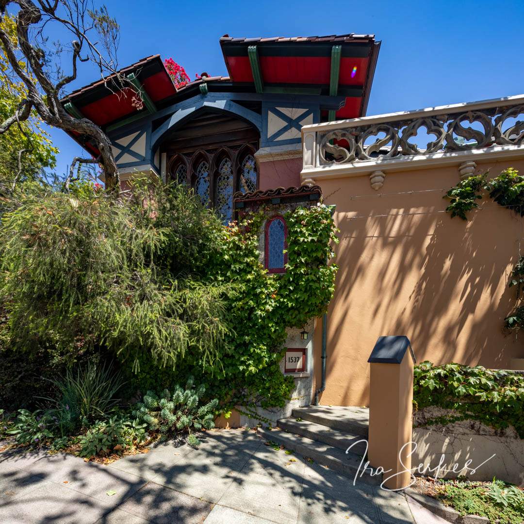 berkeley-california-berkeley-hills-bernard-maybeck-kennedy-nixon-house-1537-euclid-d-1-HDR-Pano