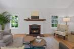 2-milvia-1236-north-berkeley-neighborhood-living-room-4