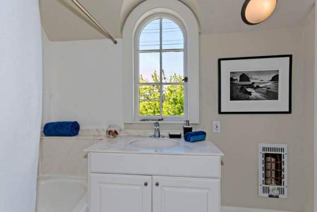 barrett-5480-el-cerrito-mira-vista-8-bathrooms-3