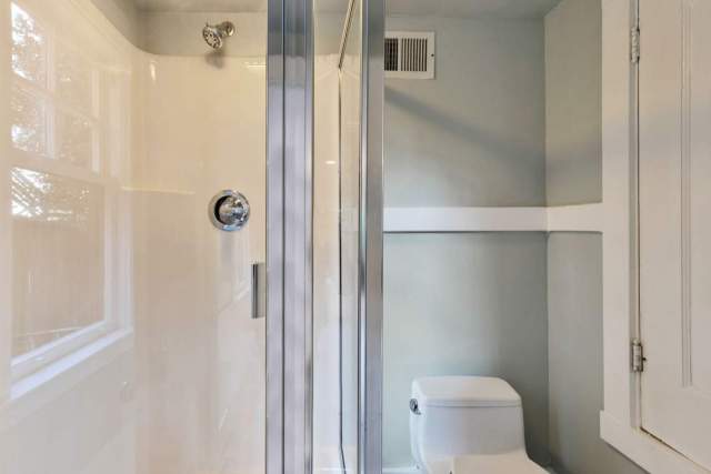 6-vincente-624-berkeley-thousand-oaks-neighborhood-lower-level-8