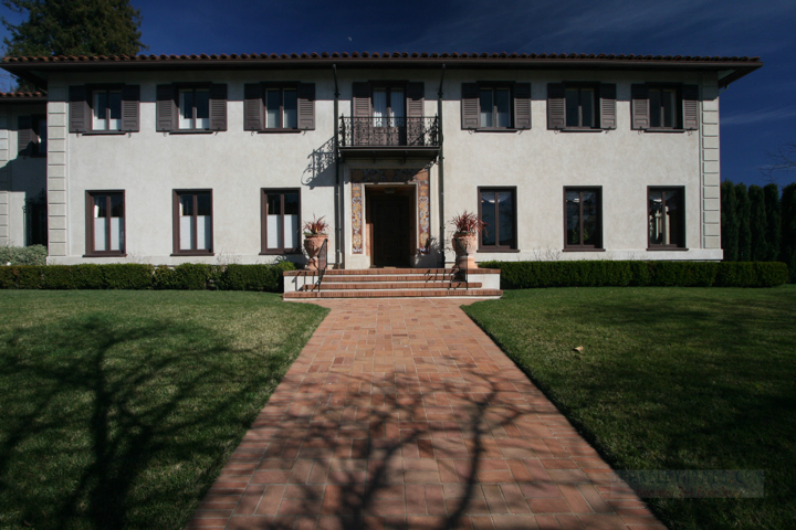 A magnificent Julia Morgan designed home in Berkeley's Claremont Neighborhood - 2821 Claremont Blvd