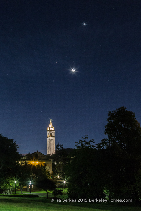 Crescent Moon, Venus & Jupiter over UC Berkeley Sather Tower 2015-10-09