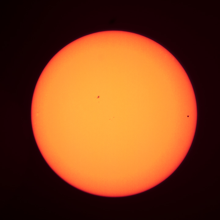 2016-05-09-mercury-transit-sun-1